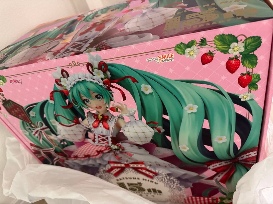 新品 初音ミク15thANNIVERSARY VER. 1/7スケールフィギュア
