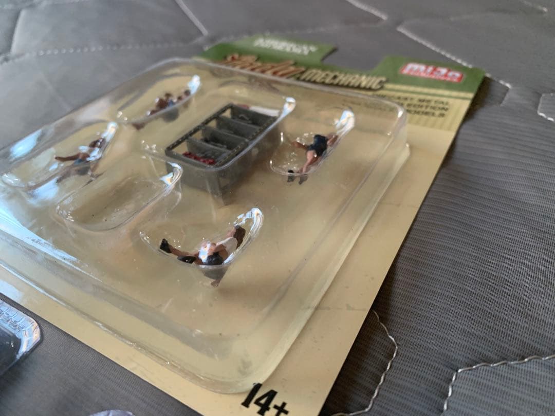 【超お得】アメリカンジオラマ フィギュア 1/64の3点セット ③