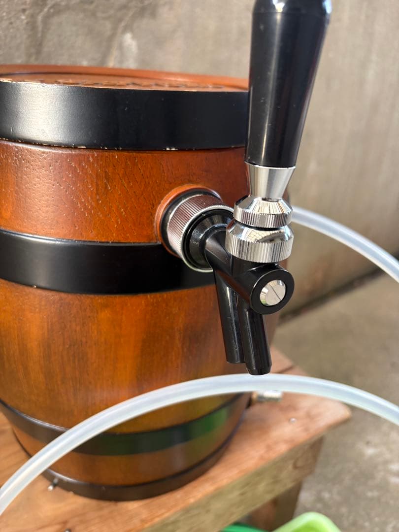 サッポロ SAPPORO ビヤ樽くん 氷冷式 木樽型ビールサーバー