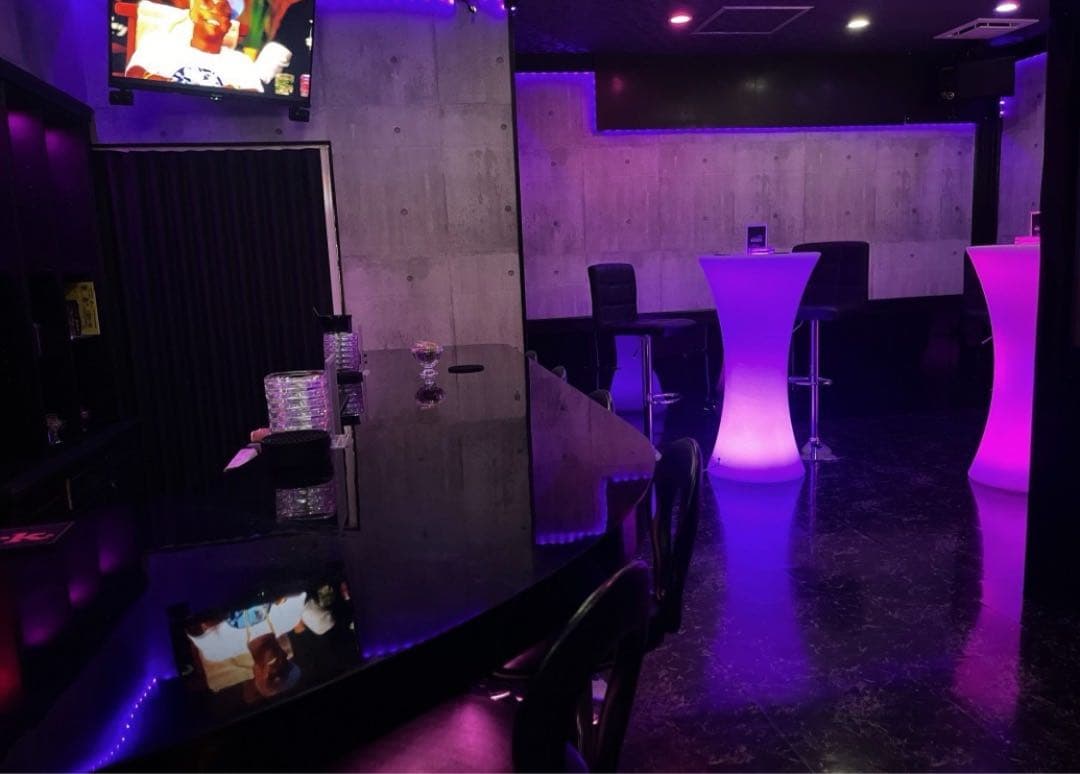 LEDカクテルテーブル