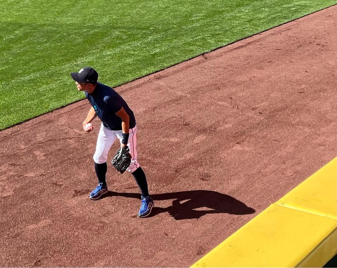 イチロー　投げ込みボール