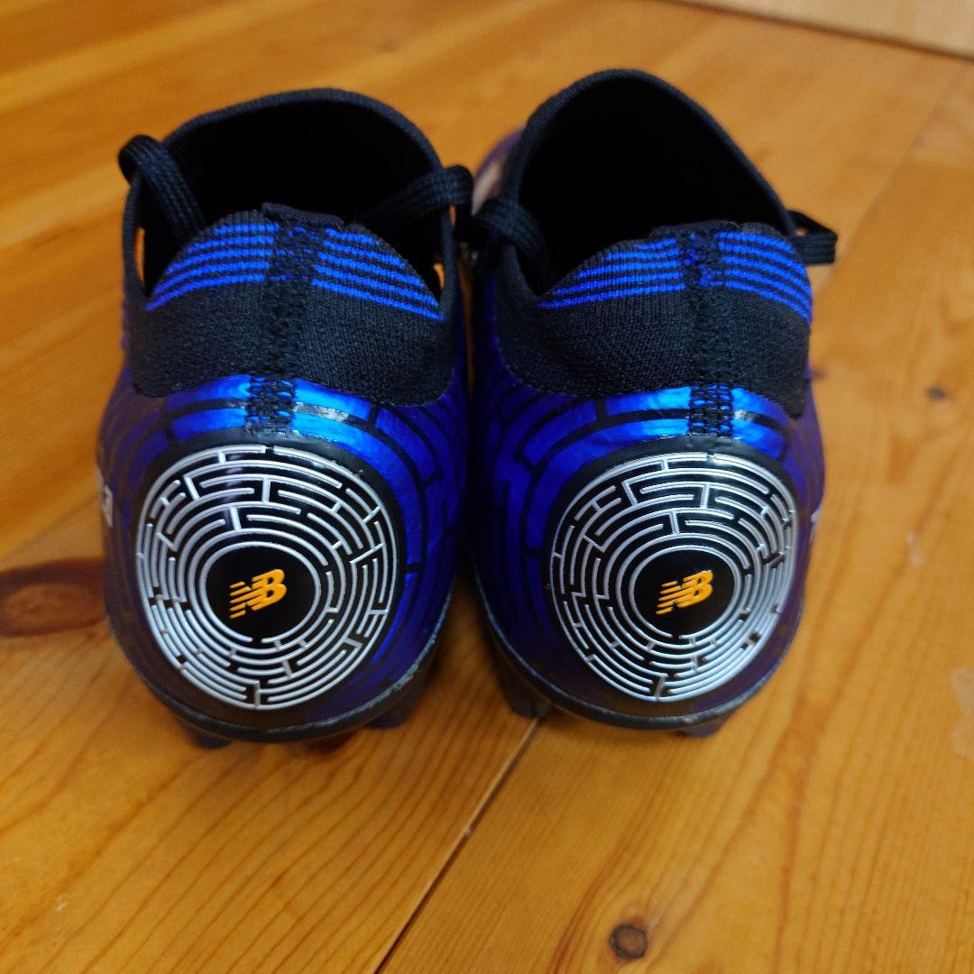 New Balanceサッカースパイク Tekela Pro HG