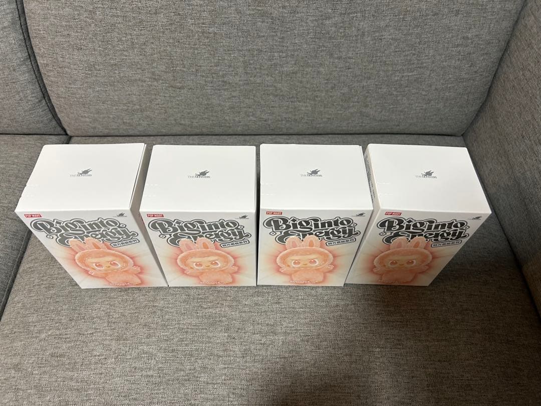 【正規品・未開封】Labubu Big into Energy4個