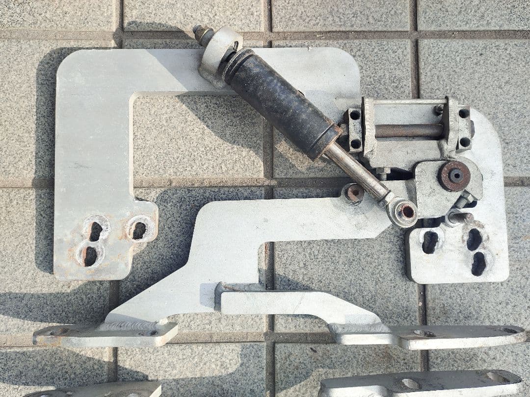 ニッサンフェアレディZ Z32用ランボドアヒンジ