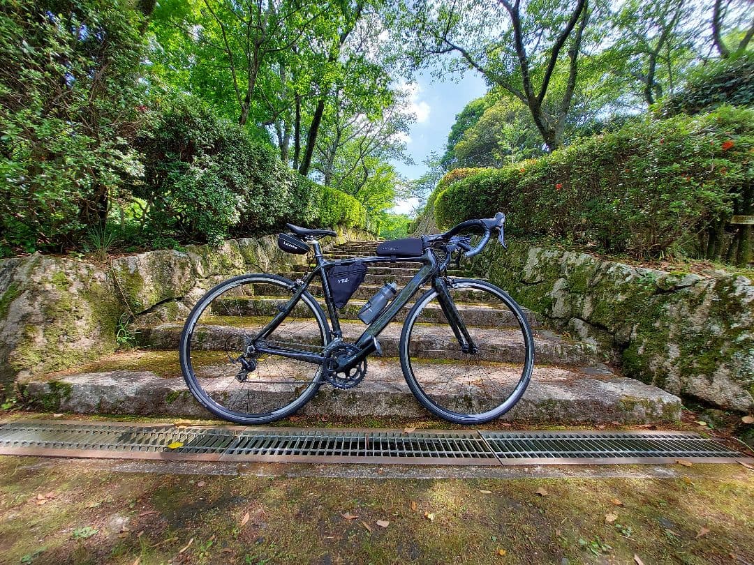 フルカーボンロードバイク