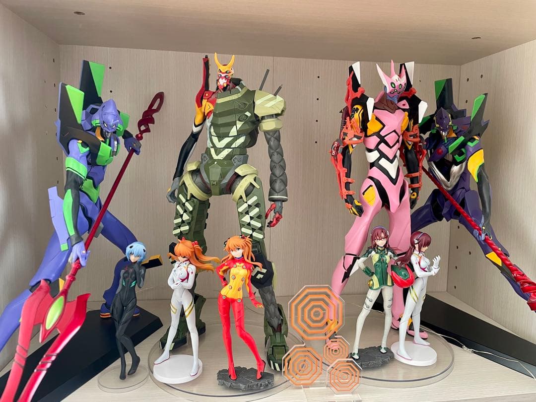 エヴァンゲリオン フィギュア 8体セット＋おまけ2点付き