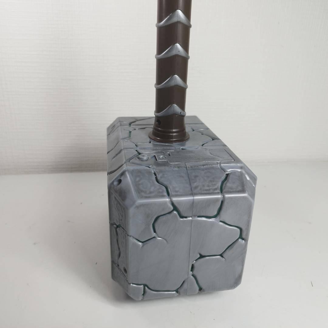 海外ディズニー限定 マイティソー ムジョルニア ドリンクホルダー 新品 h933