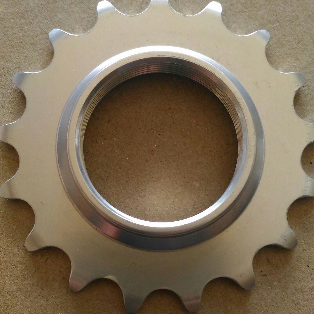 Sugino Super Gigas Silver 17T　スギノ　小コグ