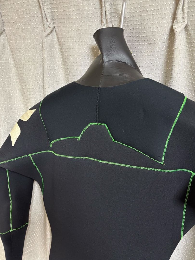 Hurley (ハーレー)3mm ドライスーツ メンズ Mサイズ相当