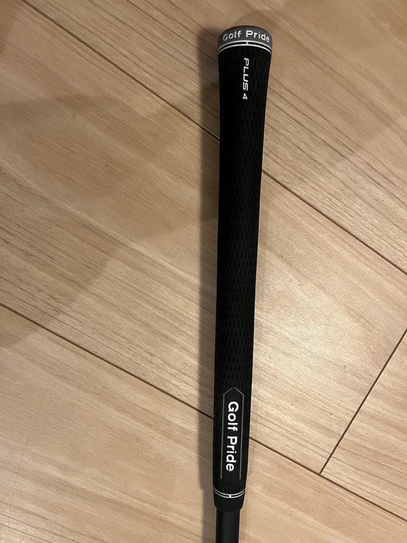 TRAVIL 75 FLEX S タイトリストスリーブ