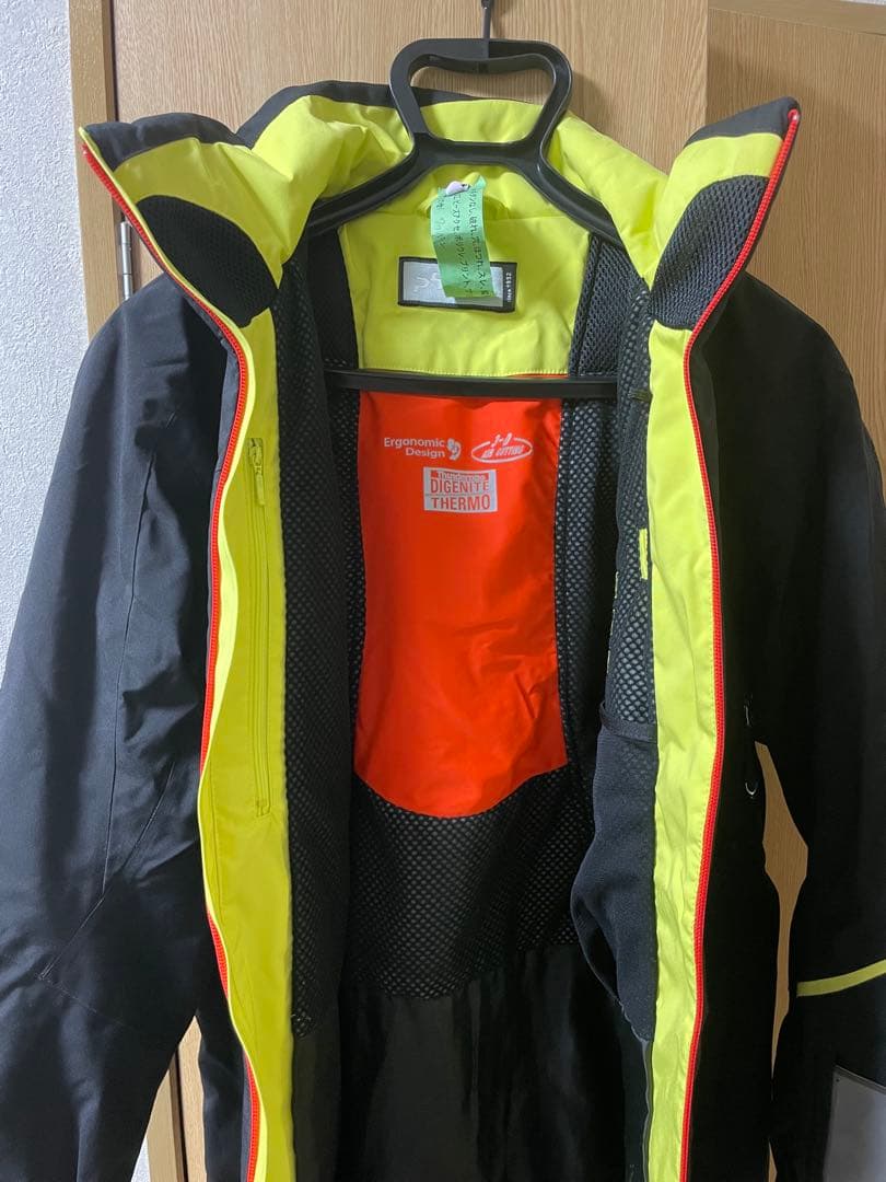 ★フェニックスphoenix★ 防水性フード付きスキーウェア 上下セット