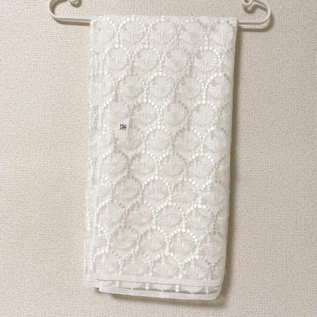 新品　東京事変　チュール刺繍　レース生地　2メートル　スクープ生地
