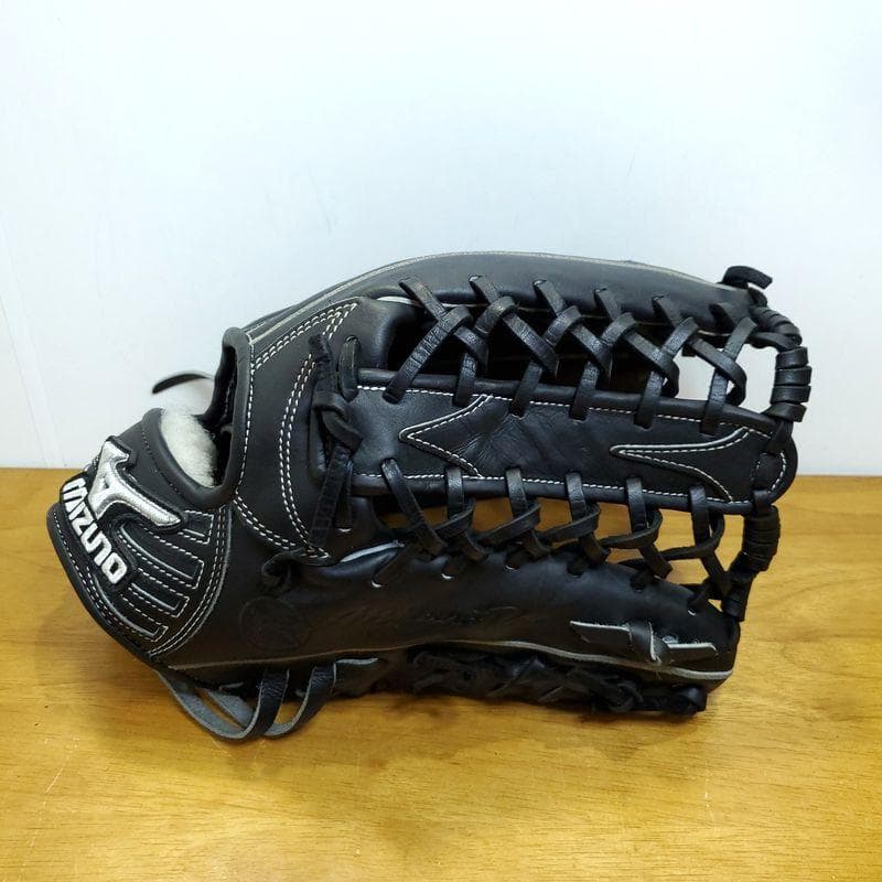 ミズノプロ イチローモデル 限定プロシリーズ プラチナ 外野用 硬式グローブ