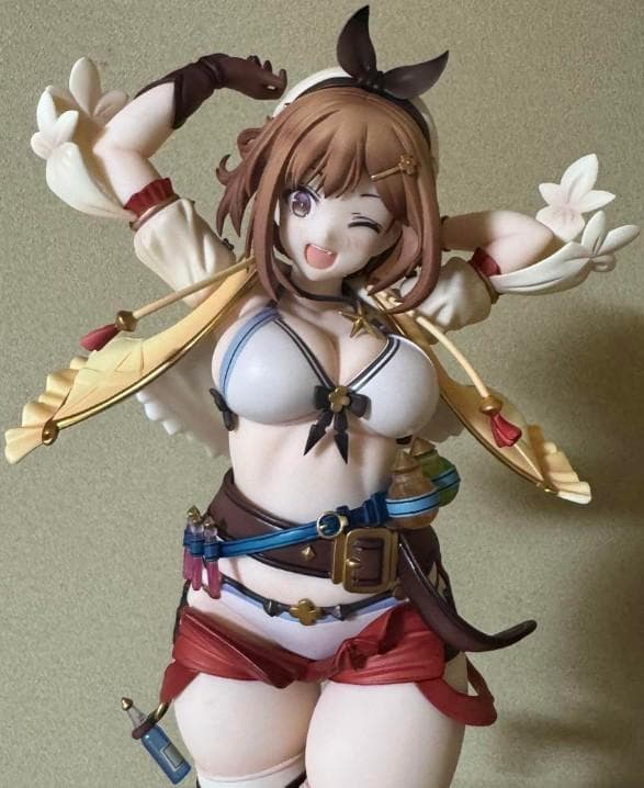 ライザのアトリエ ～常闇の女王と秘密の隠れ家～ 1/6フィギュア AMAKUNI