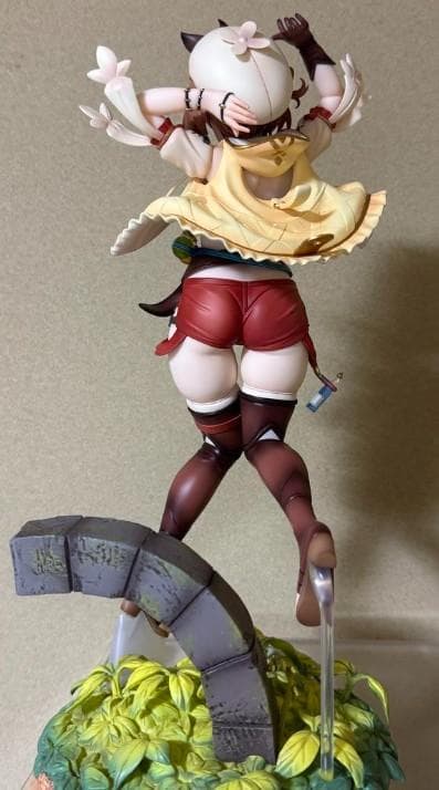 ライザのアトリエ ～常闇の女王と秘密の隠れ家～ 1/6フィギュア AMAKUNI