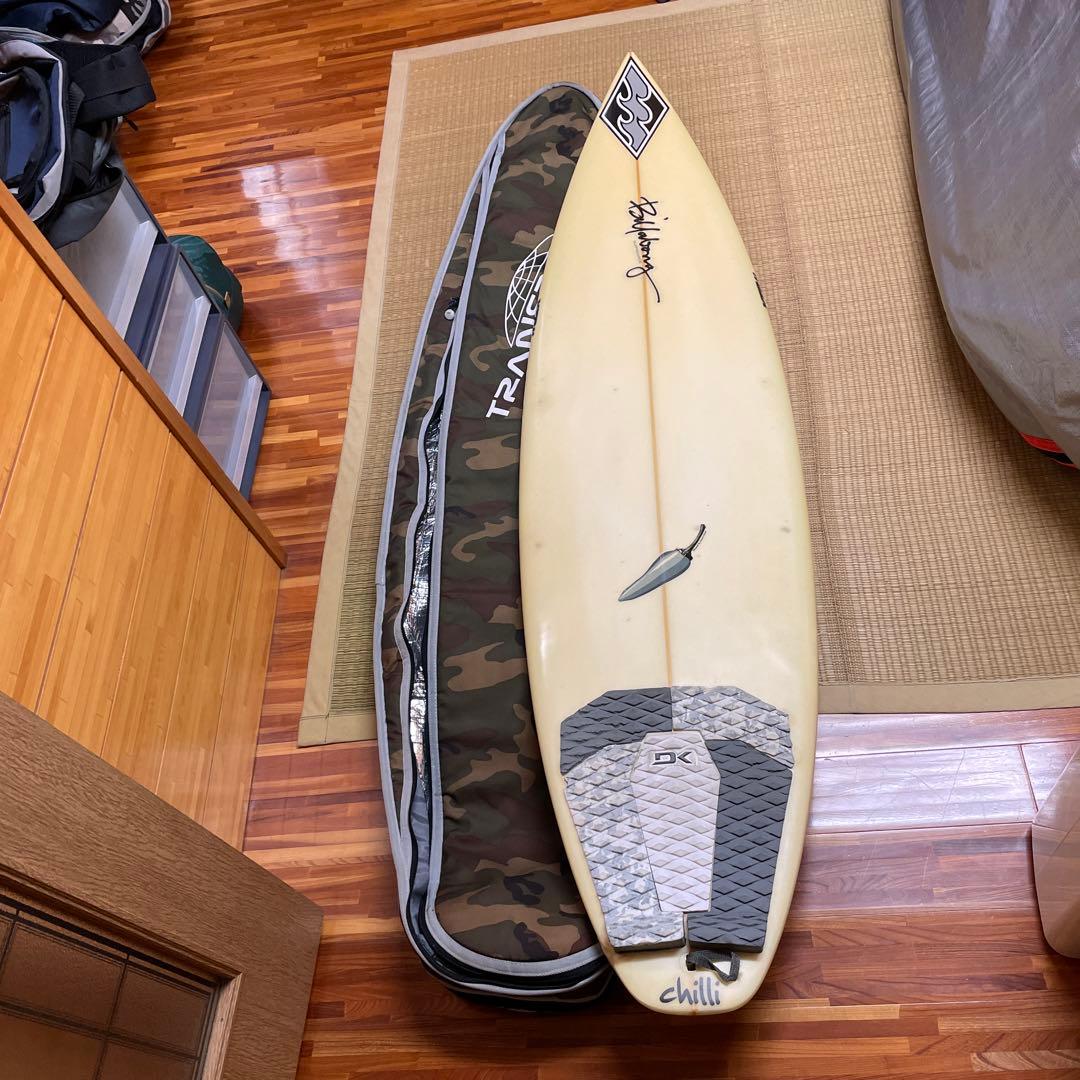 chilli サーフボード　XTR ！フィン、ハードケースセット