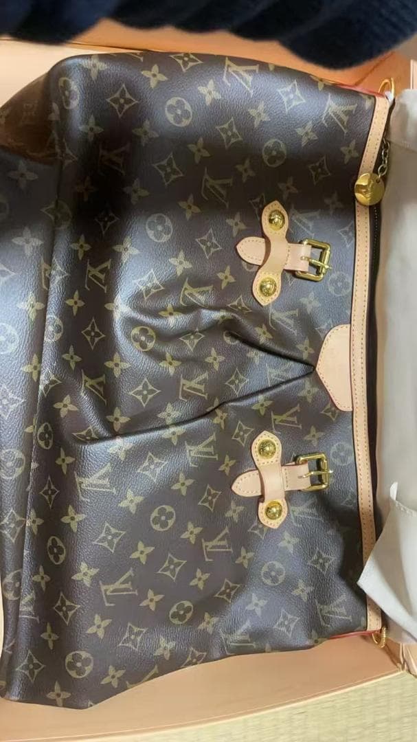 美品・モノグラム フラグメントケース