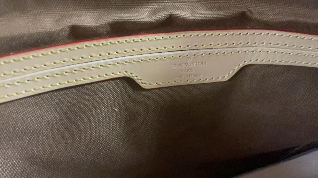 美品・モノグラム フラグメントケース