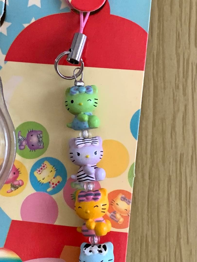 サンリオ・ハローキティ・ストラップ・Petit Kittyストラップ＆チャーム