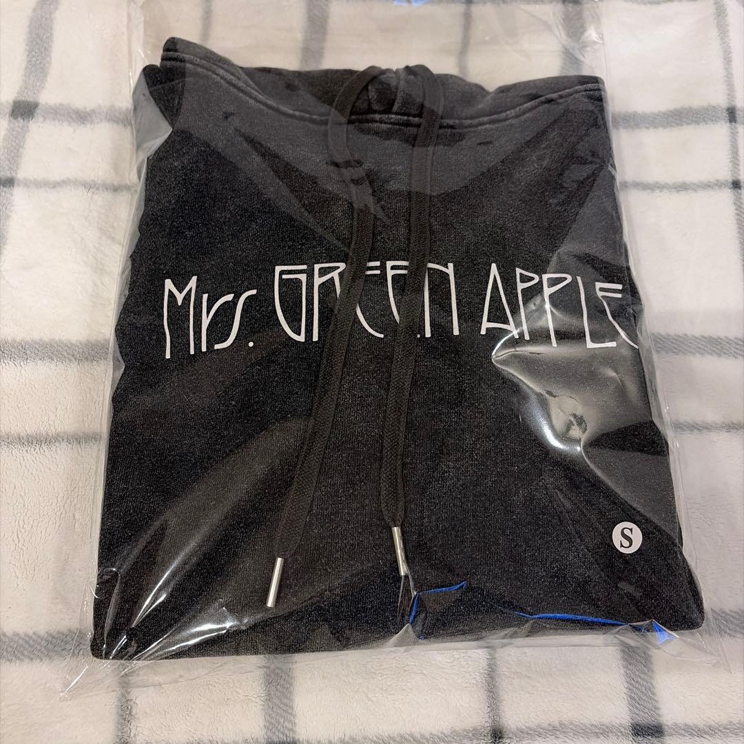 Mrs. GREEN APPLE バベル　フーディーSサイズ