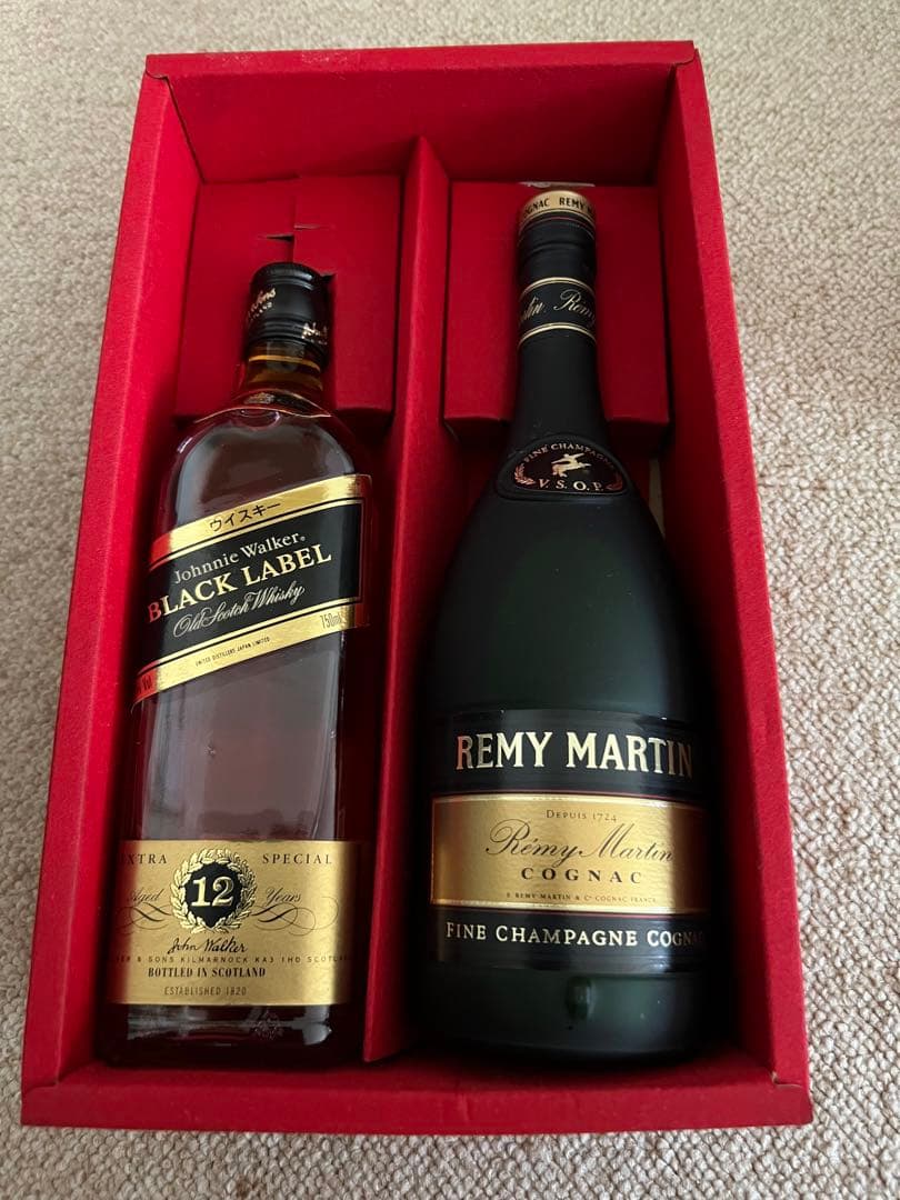 ジョニーウォーカー12年　レミーマルタン VSOP