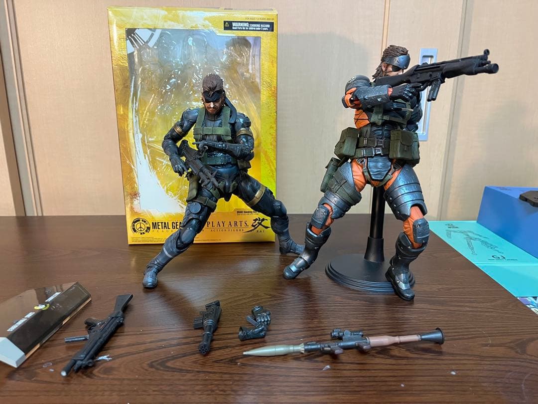 L GEAR SOLID プレイアーツ改　2体セット