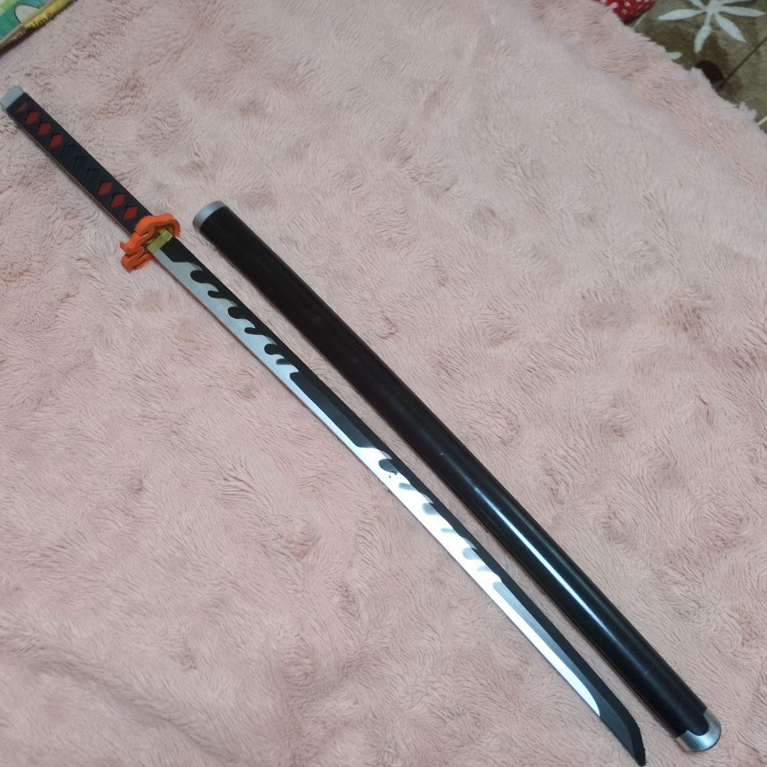 鬼滅の刃　日輪刀　コスプレ　11本セット