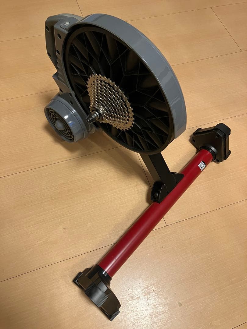 煮*卵様 ELITE VOLANO 固定ローラー