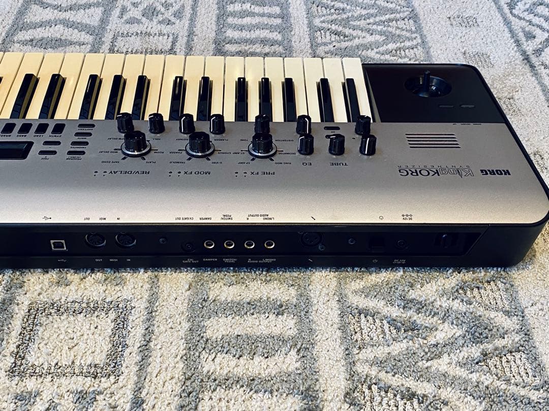 King KORG 61鍵 アナログモデリングシンセサイザー