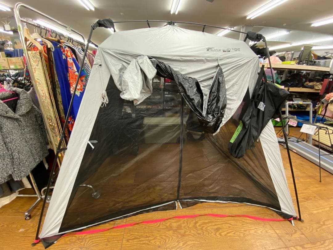 フィールドア　キャノピー付きワンタッチスクリーンテント　UVカット