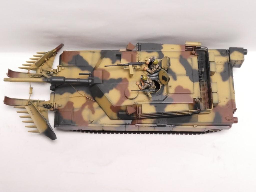 タミヤ 1/35 　アメリカ M1A1 マインプラウ　完成品