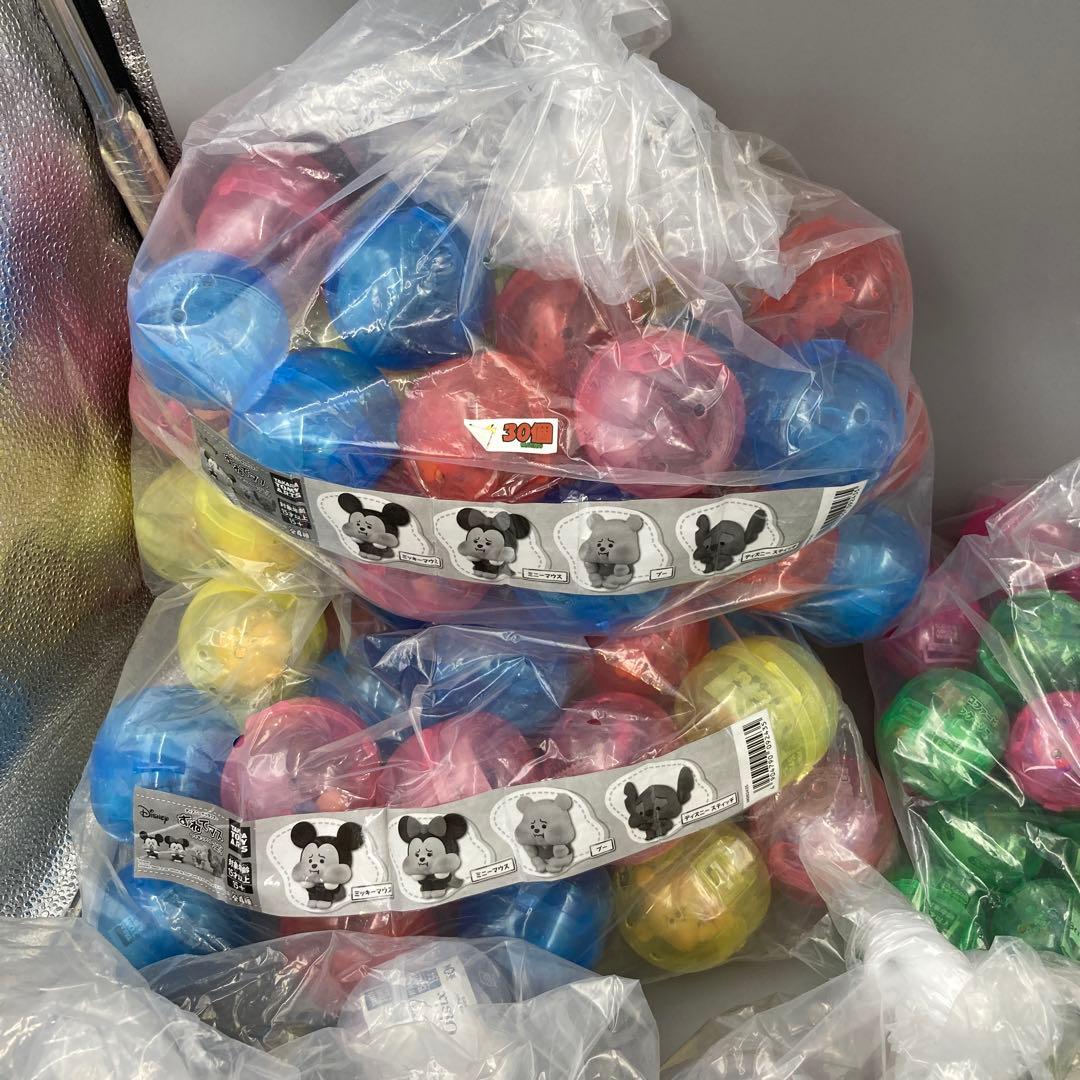 ★ガチャガチャ　まとめ売り　未開封　850点以上