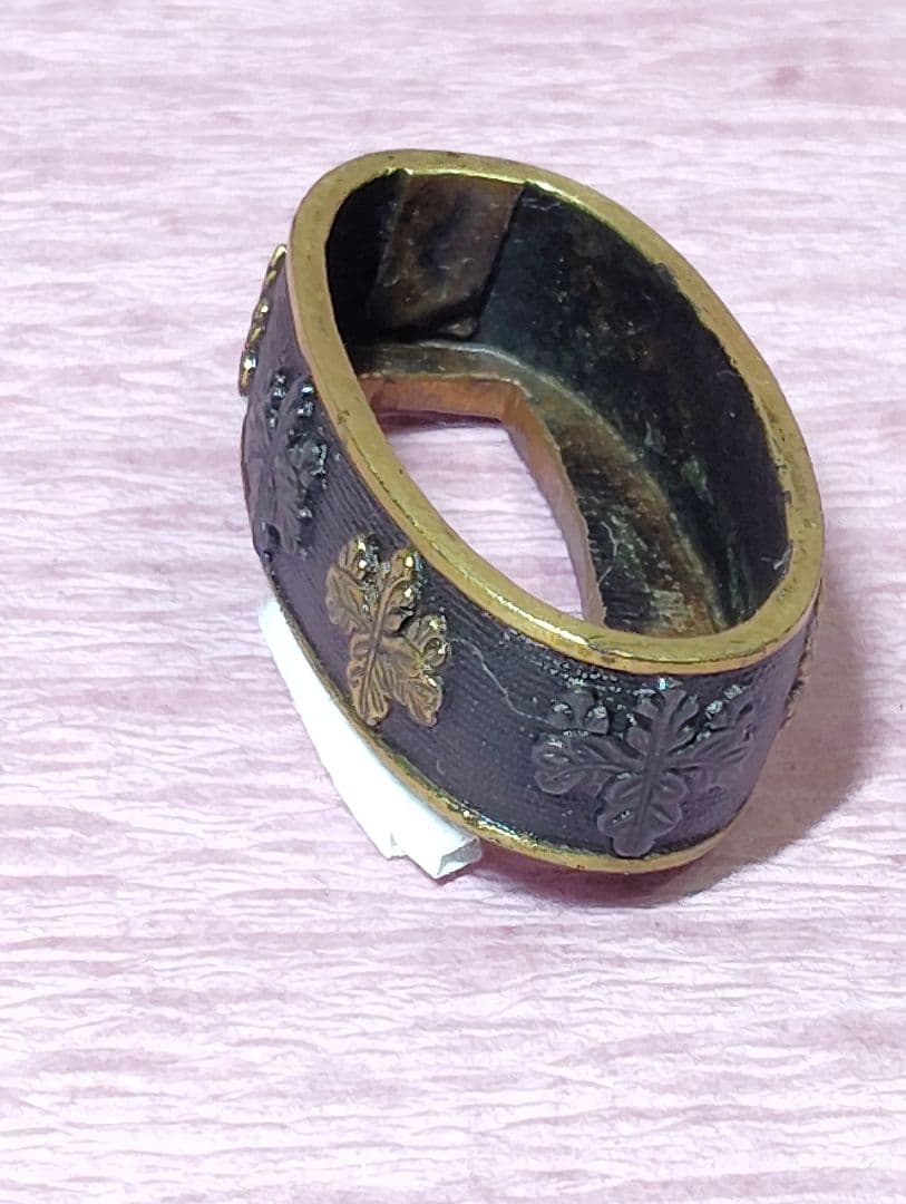 刀装具 縁頭 縁のみ 無銘 銅地 金色絵 魚々子地 五三桐紋図 時代物