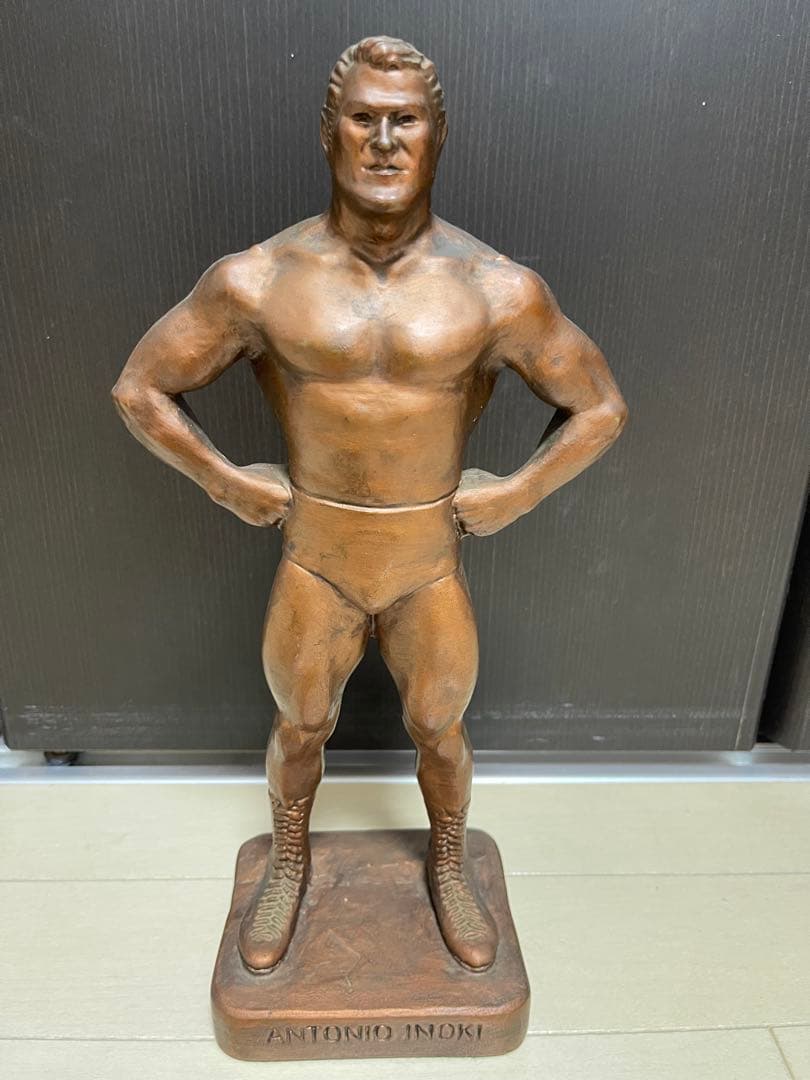 アントニオ猪木　ブロンズ像　フィギュア　新日本プロレス　アントニオ猪木銅像