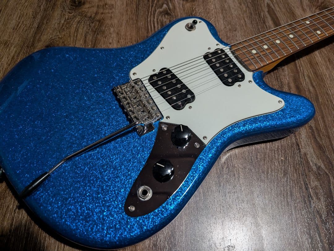 ギター Fender MiJ Ltd Super-Sonic Blue Sparkle