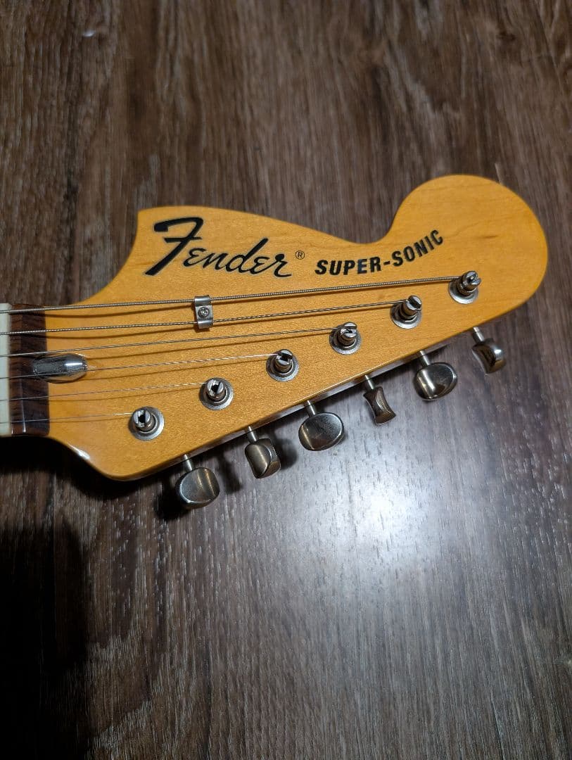 ギター Fender MiJ Ltd Super-Sonic Blue Sparkle