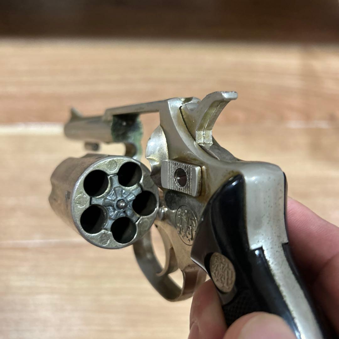 ロ*ー様 超希少WAリボルバー シルバー金属SMG モデルガン