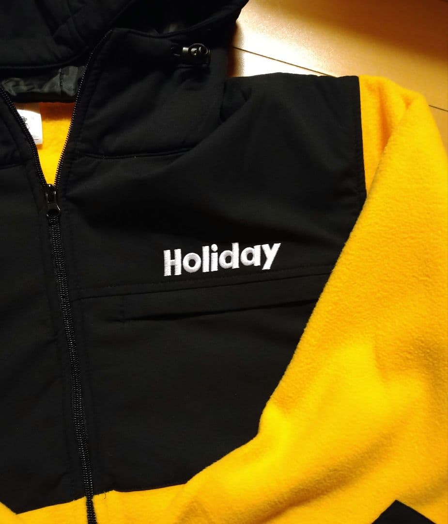 スノーボード アウター フリース  HOLIDAY ホリデー　Mサイズ