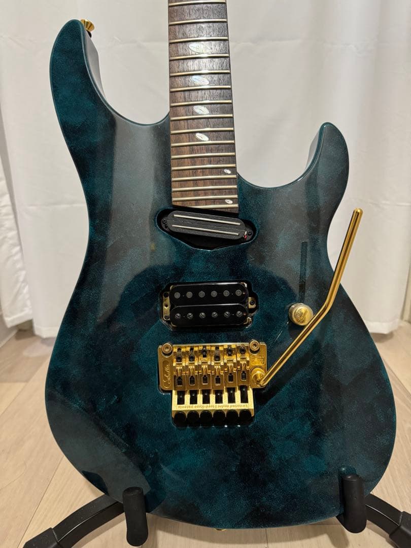Caparison horus 27フレット