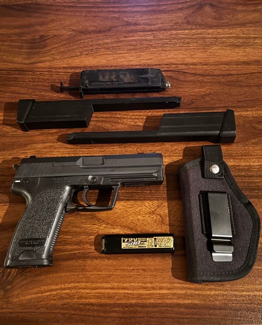 東京マルイ H&K USP 40S&W電動ハンドガン＋100連射マガジン2個