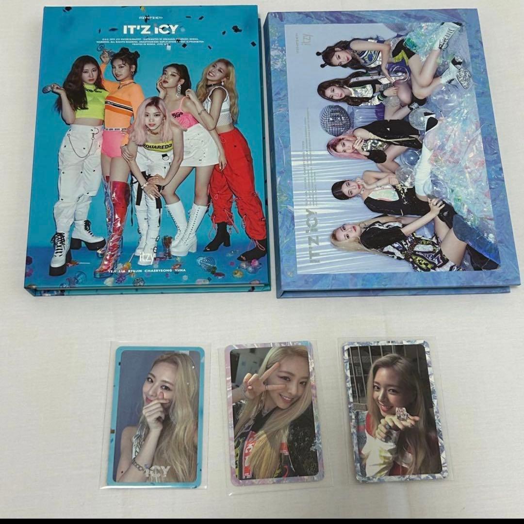 ITZY アルバム＋トレカ＋付属品＋缶バッジ＋キーホルダー＋うちわ まとめ売り