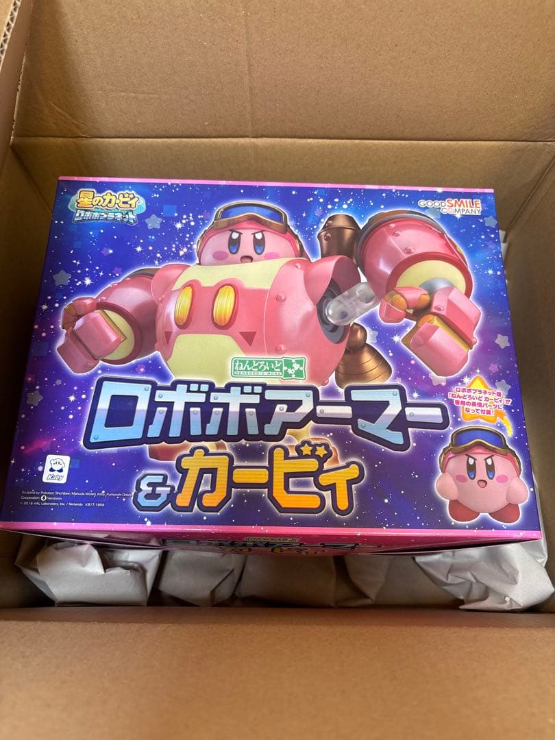 ねんどろいど　ロボボアーマー & カービィ フィギュア