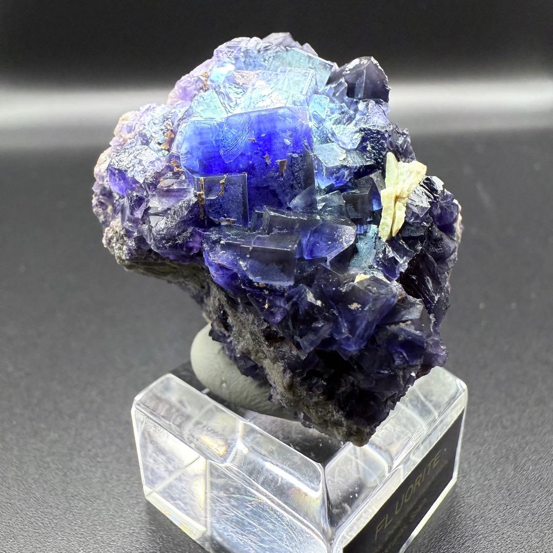 フローライト スペイン DeepBlueHeart Vein産 蛍石 原石 09