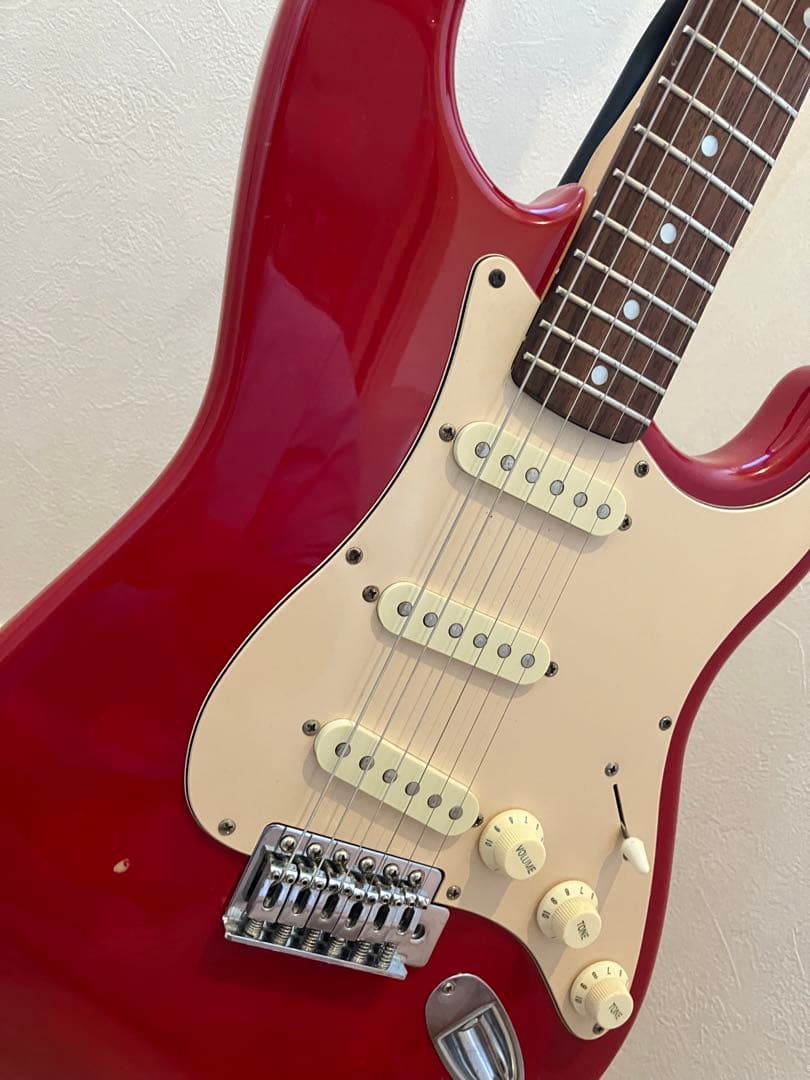 カスタム済み！スクワイヤーフェンダー ストラトキャスター
