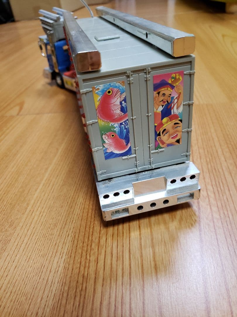 アオシマ　RC　デコトラ　スカイネット