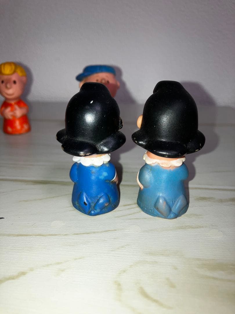 70年代 スヌーピーとピーナッツギャング　ソフビ　プッシュピンズ　まとめて