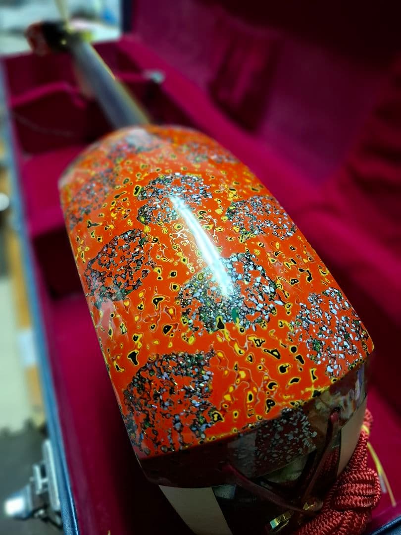 く*ら様 津軽三味線本体 3弦 赤い模様