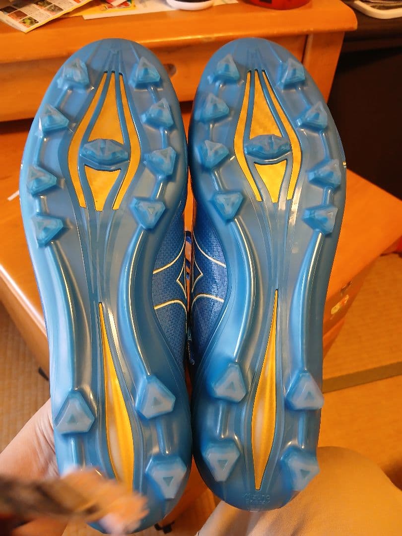 サッカースパイク ミズノアルファジャパン ブルー