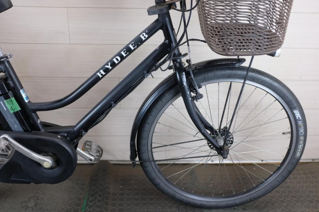 ブリヂストン製　HYDEE.B　26インチ　3段　8.9Ah充電器あり