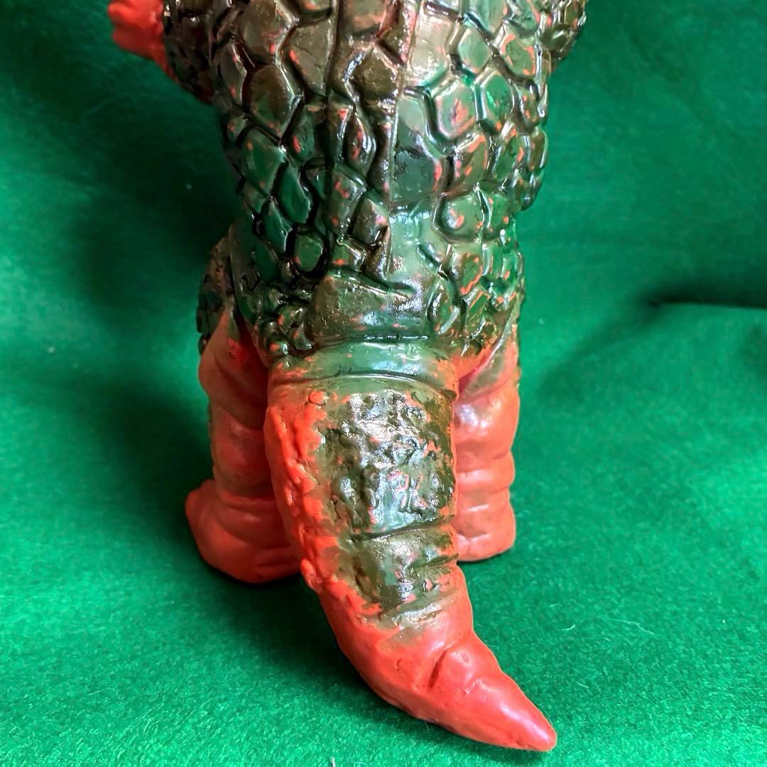 【昭和当時物】■ ブルマァク アギラ ソフビ / セブン カプセル怪獣